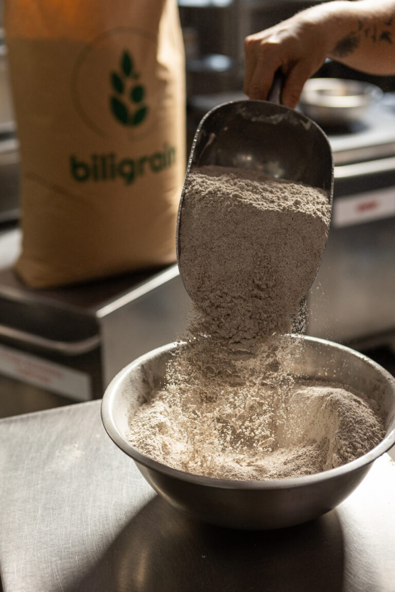 Wholegrain flour from black-grain spelt